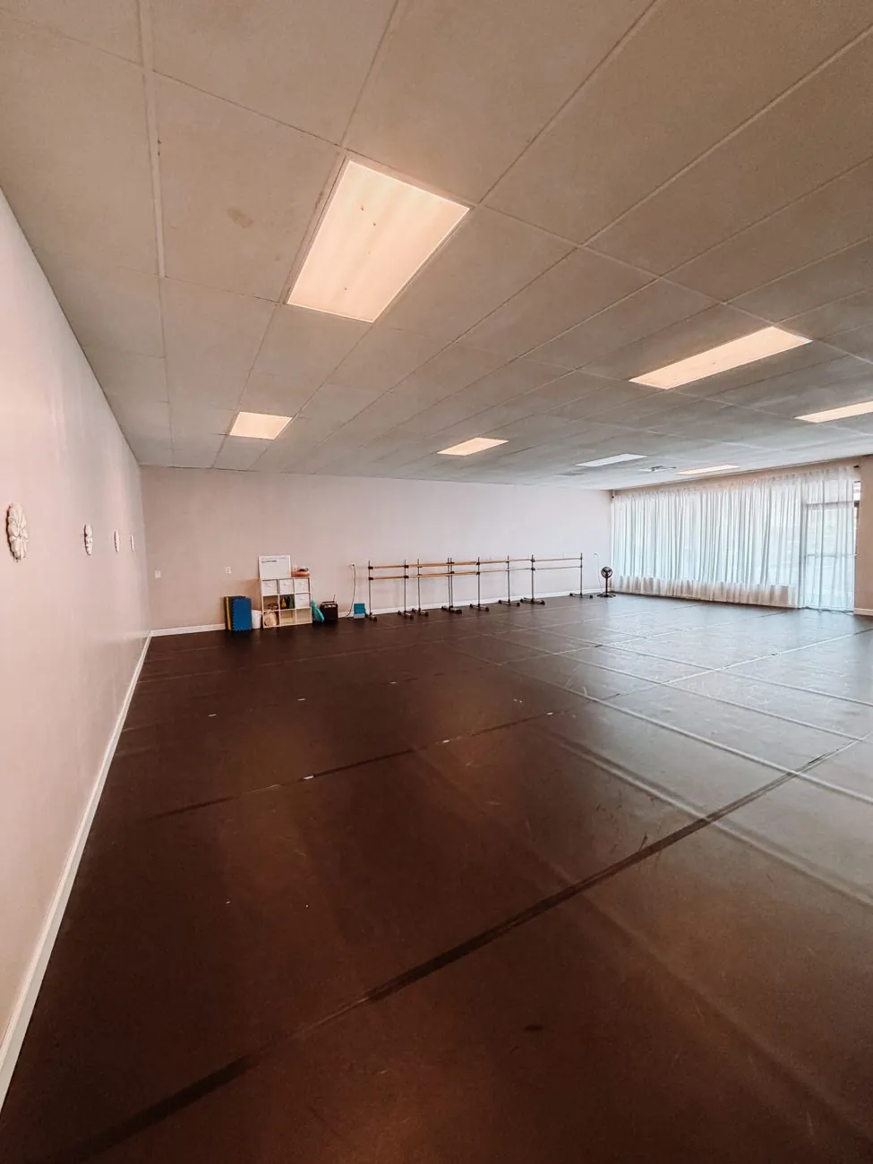 Main studio with ballet barres